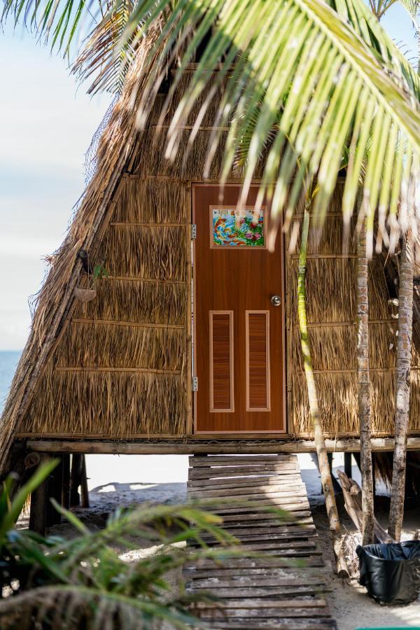 Young Wild And Free Koh Kong Exterior photo